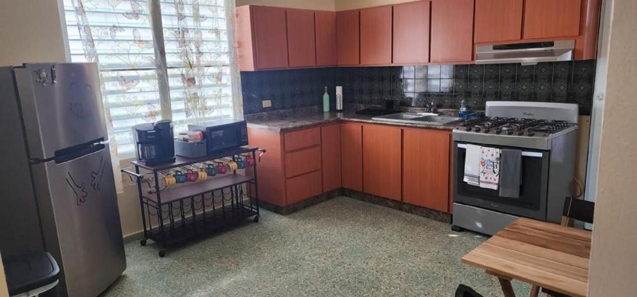 Bright 2Br In Aguadilla 7 Mins To Beaches 2Nd Floor Retreat Camaceyes Exterior photo