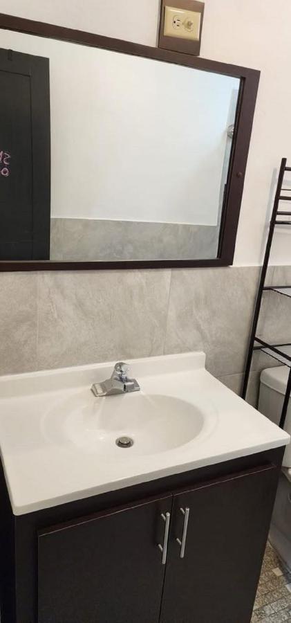 Bright 2Br In Aguadilla 7 Mins To Beaches 2Nd Floor Retreat Camaceyes Exterior photo